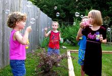 kids-and-bubbles-by-phaewilk.JPG